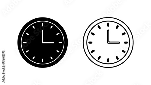Clock icons with outline and solid fill
