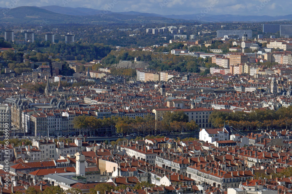 Obraz premium City view of Lyon from a bird's eye view