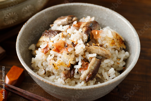 いわし缶と梅の炊き込みご飯