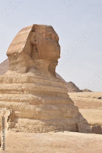 the great sphinx of giza