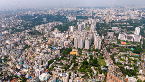 Fotografie Aerial view of a densely populated old Dhaka with many buildings