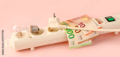 Power socket with money, li...