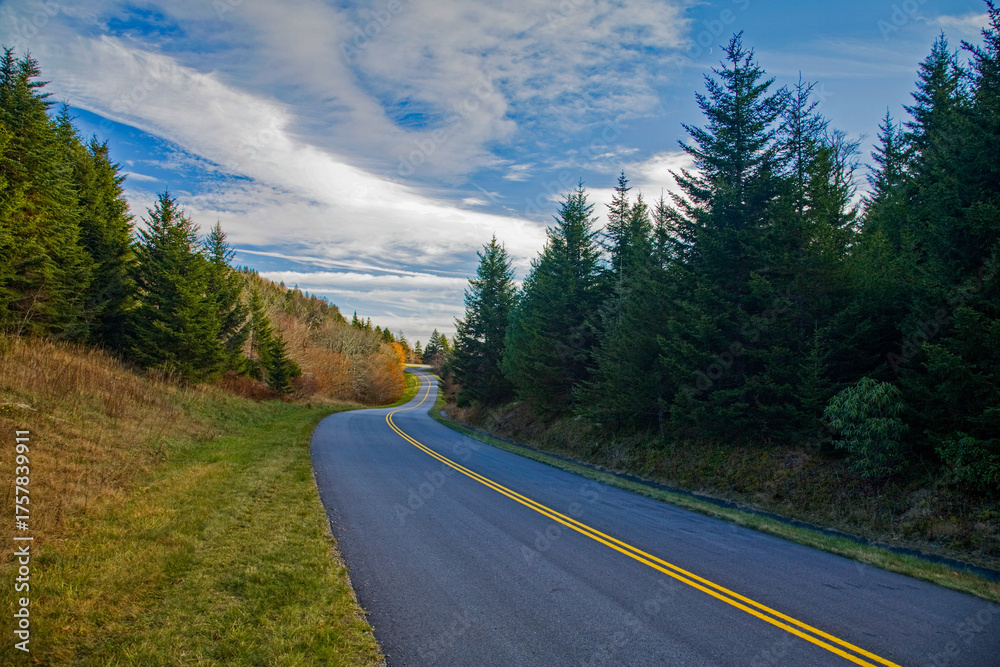 Fototapeta premium Autumn Images, Blue Ridge Parkway