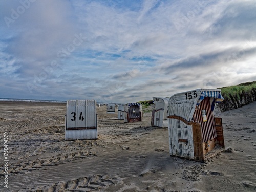 Strandkörbe am Strand von Spiekeroog