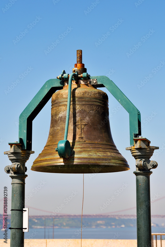 Fototapeta premium bell that sits atop the Rua Augusta Arch in Lisbon, Portugal