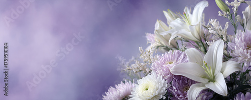 上品なフラワーアレンジメント - 追悼、癒やし、メモリアル素材（パープル系）