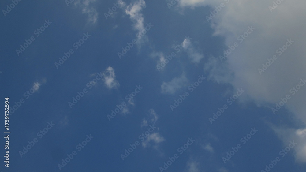 Obraz premium blue sky with clouds