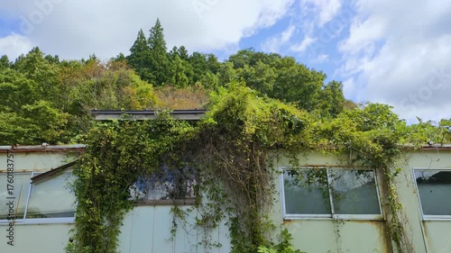 放置された空き家