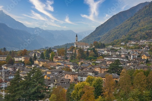 Roncegno Terme città e la valsugana