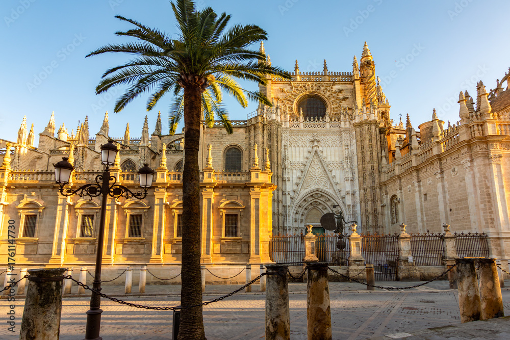 Fototapeta premium Seville Cathedral on Triumph square, Spain
