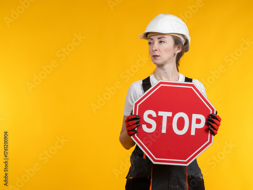 Woman construction worker h...