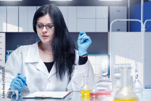 Female scientist in laborat...
