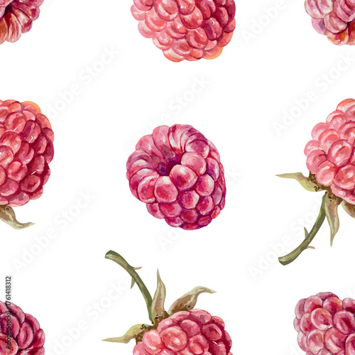 Ripe raspberries seamless pattern. Hand drawn watercolor illustration. Suitable for designing juice, jam and marmalade labels, wrapping paper, textiles and scrapbooking.