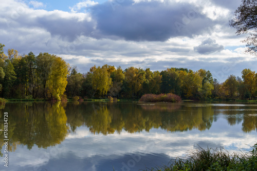 Fototapeta Naklejka Na Ścianę i Meble -  złota jesień polska - polish autumn