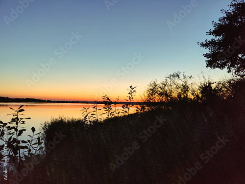 Zachód słońca Dolina Baryczy, staw Niezgoda