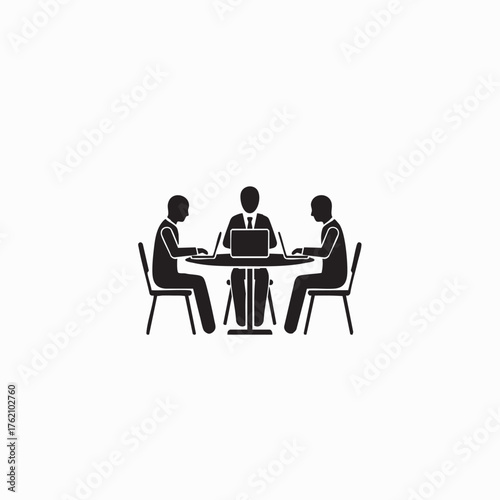 Team Collaboration Silhouette – Minimalist Vector Icon for Office Work, Meetings, and Corporate Communication