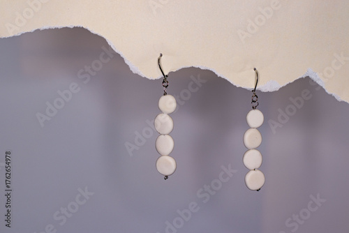 hand made white round earrings 