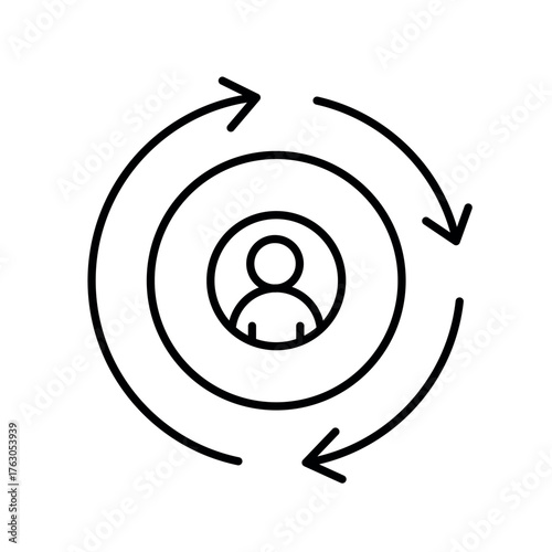 A line icon of circular arrows surrounding a person, symbolizing inclusive feedback, continuous collaboration and improvement