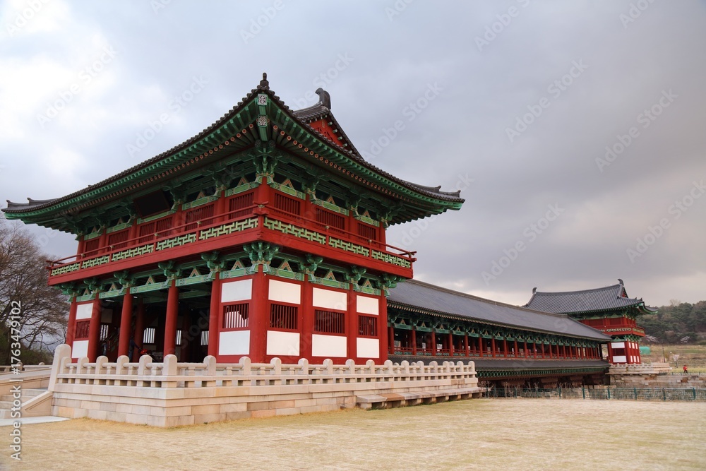 Obraz premium Woljeong Bridge (Woljeonggyo), covered bridge next to Gyochon Traditional Village in Gyeongju, South Korea.