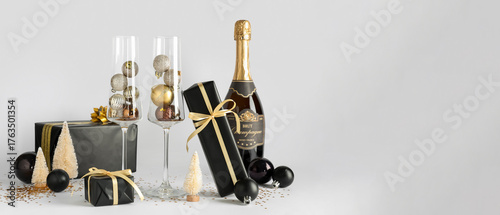 Glasses with Christmas ball...