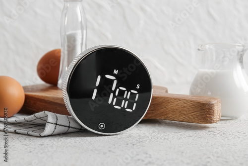 Modern kitchen timer and wo...