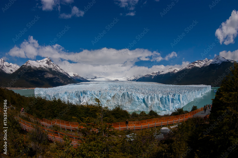 Obraz premium Perito Moreno Glacier, Los Glaciares National Park, Santa Cruz Province, Patagonia Argentina.