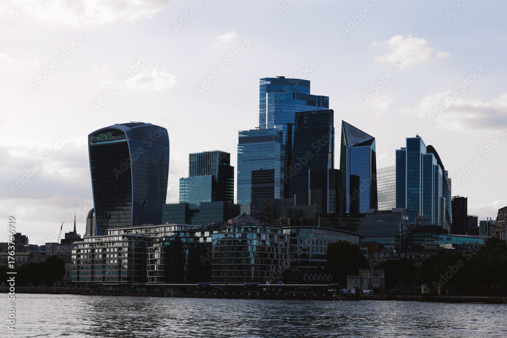 Naklejka premium Modern skyscrapers of London financial district