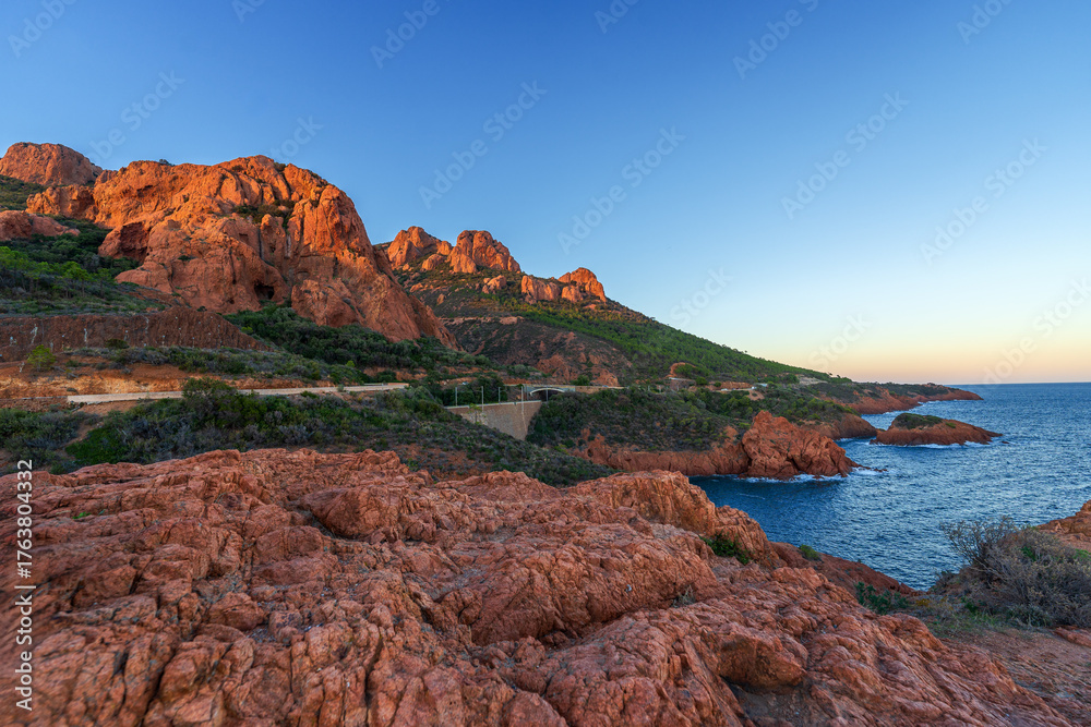 Obraz premium Esterel Massif on the French Riviera in France