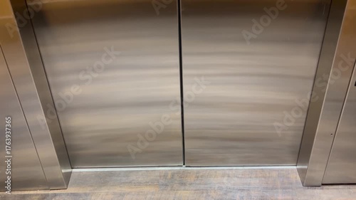 Elevator Doors closing and opening