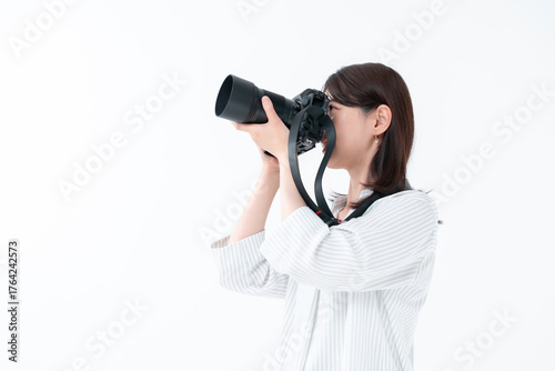 カメラ　女性