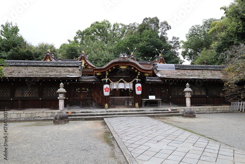 A Japanese shrine : a scene of Hon-den Main Hall in the precincts of Hirano-jinjya Shrine in Kyoto City 