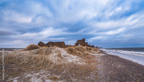 Fototapeta Naklejka Na Ścianę i Meble -  Remnants of ancient northern strongholds along the Baltic shoreline