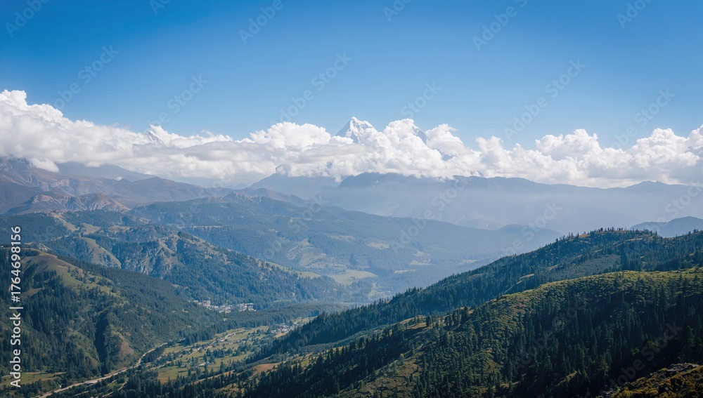 Obraz premium Mountain range panorama