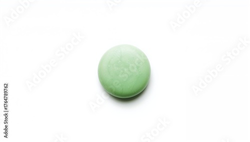 Isolated mint-flavored cand...