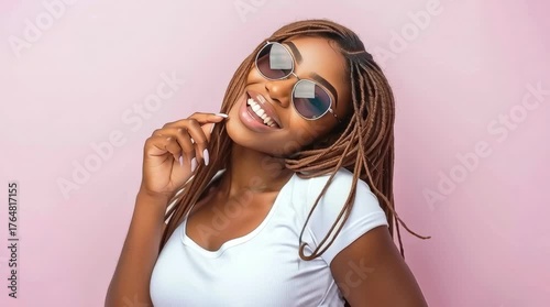  Radiance in Sunglasses: A charming young woman wearing sunglasses, radiating pure joy, her bright smile perfectly complements her stylish eyewear.