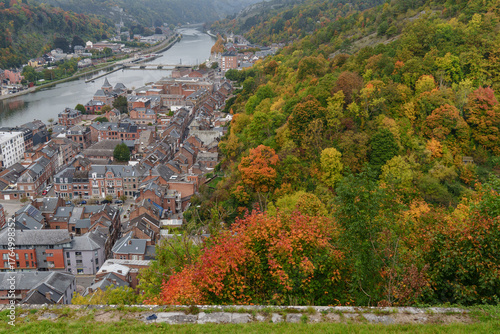 Canvas-taulu dinant und namur in der belgischen wallonie