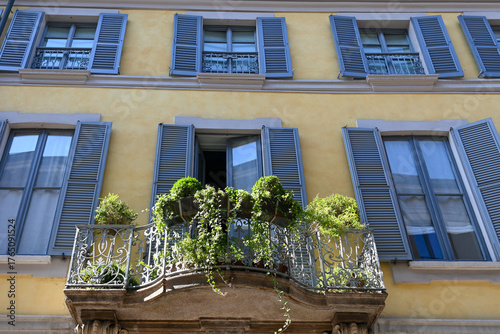 Fototapeta Naklejka Na Ścianę i Meble -  Views of central part of Milan, Brera district, shopping area, church Duomo, architectural details, streets, walking in Milan, Lombardy, Italy