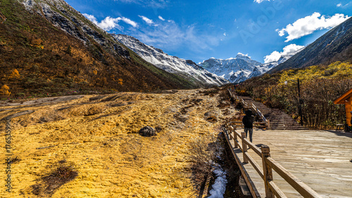 Golden Sand Pavement, Huanglong, China