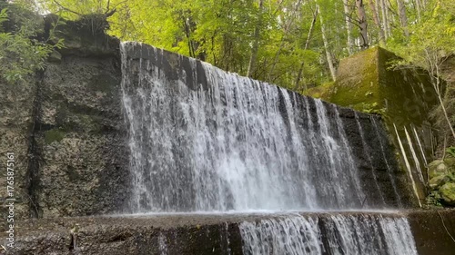 長野県川上村の梓川の砂防堤防