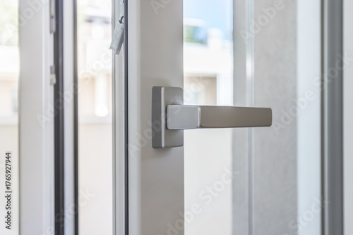 Aluminum window open detail