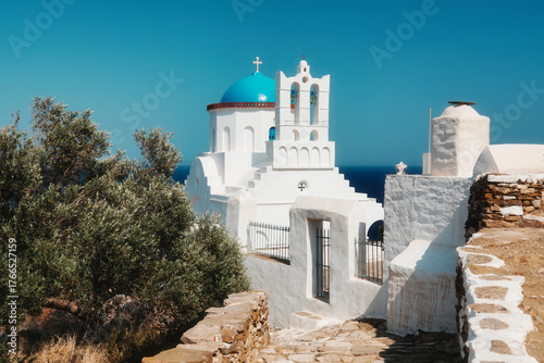 Фотография oia village santorini greece