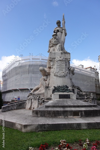 Standing in honor of Portugal’s soldiers who fell in the Great War, Lisbon’s Monument to the Fallen reminds the city of courage, loss, and memory.