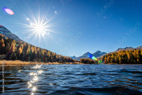 Herbst im Engadin in Graubünden in der Schweiz