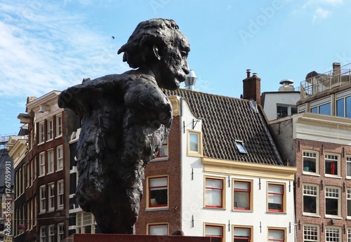 statue of king charles iv