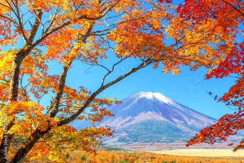 Photography Mt. Fuji from Yamanaka Lake in Yamanashi Prefecture 594