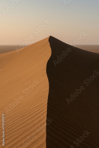 Fototapeta Naklejka Na Ścianę i Meble -  Sharp dune spine under soft light