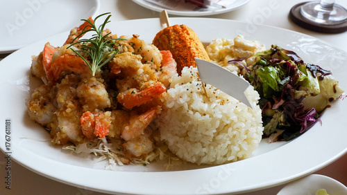 먹을것, 라이스, 식사, 식당, 요리, 튀김, 점심, 소스, 야채, 건강한, 미식가, 맛있는, 레스토랑, 물고기, 새우