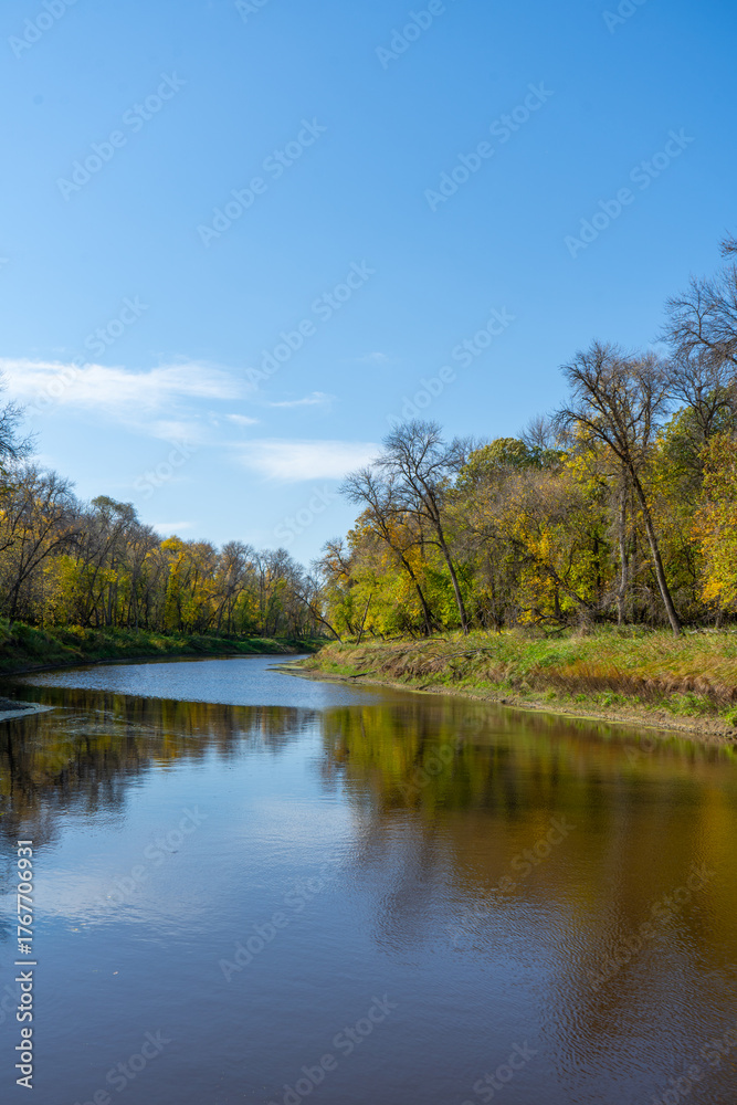 Fototapeta premium autumn in the park