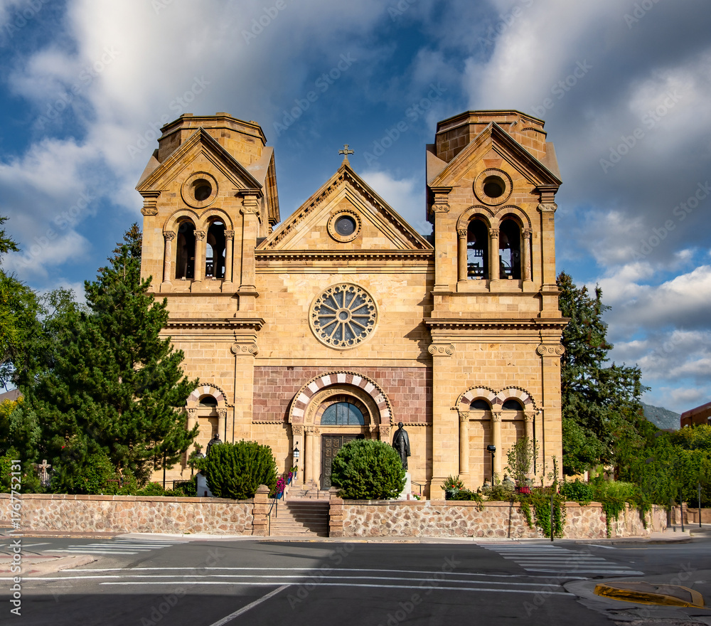 Obraz premium Cathedral Basilica of St. Francis Santa Fe New Mexico