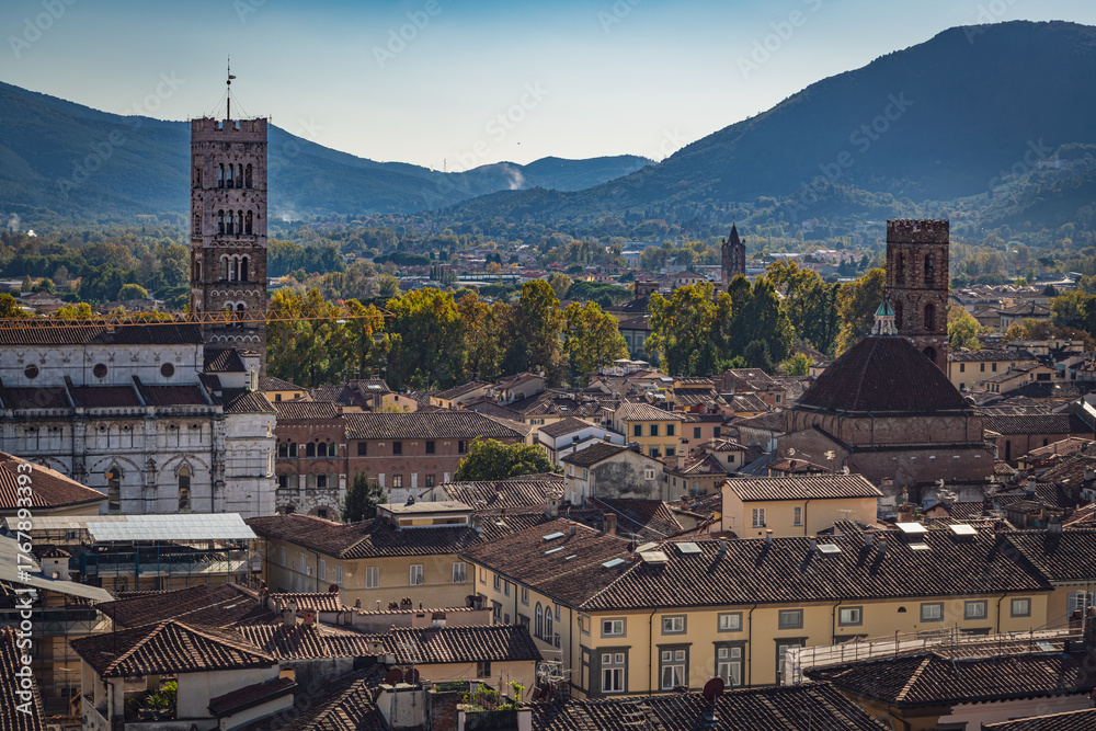Obraz premium Old buildings in the city of Siena, Tuscany, Italy.